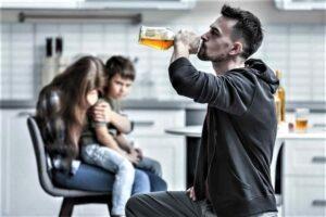 Подробнее о статье Алкоголизм семья и дети