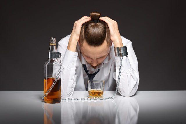 Симптомы алкоголизма у мужчин